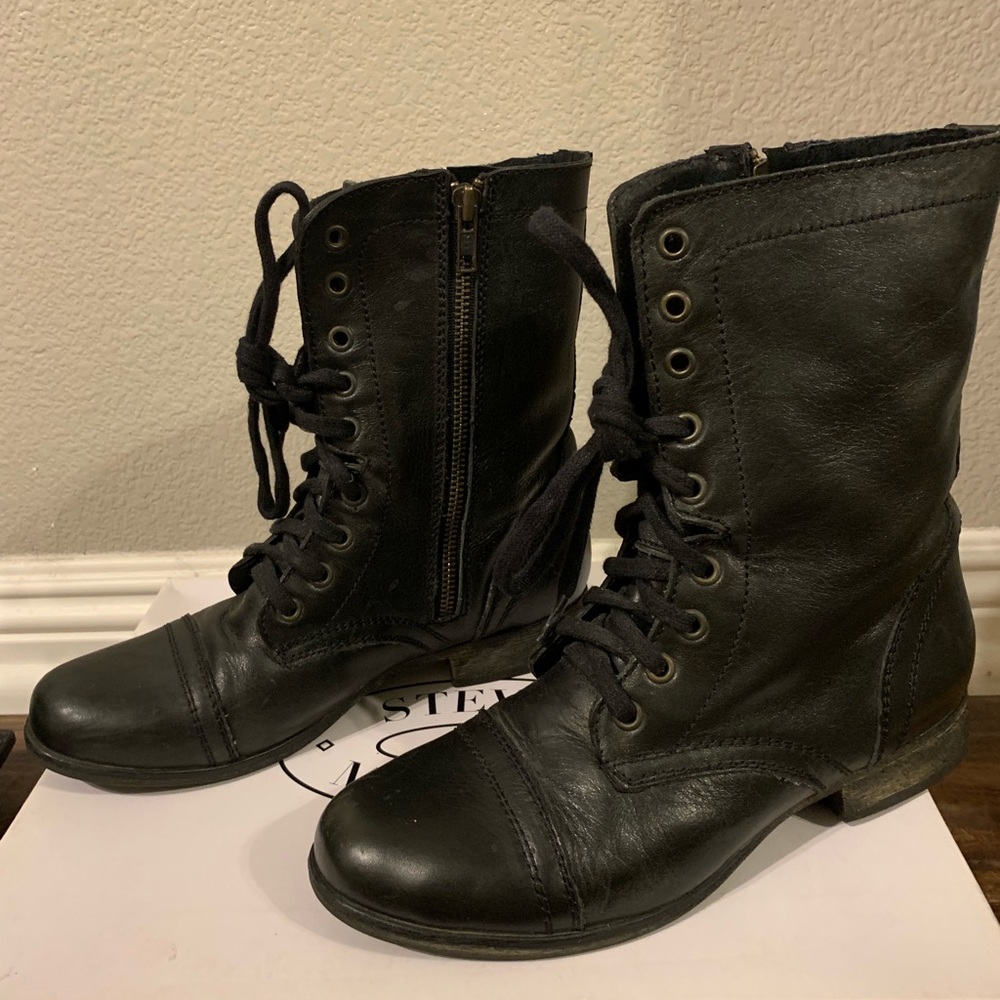 Steve Madden Troopa leather black boot
